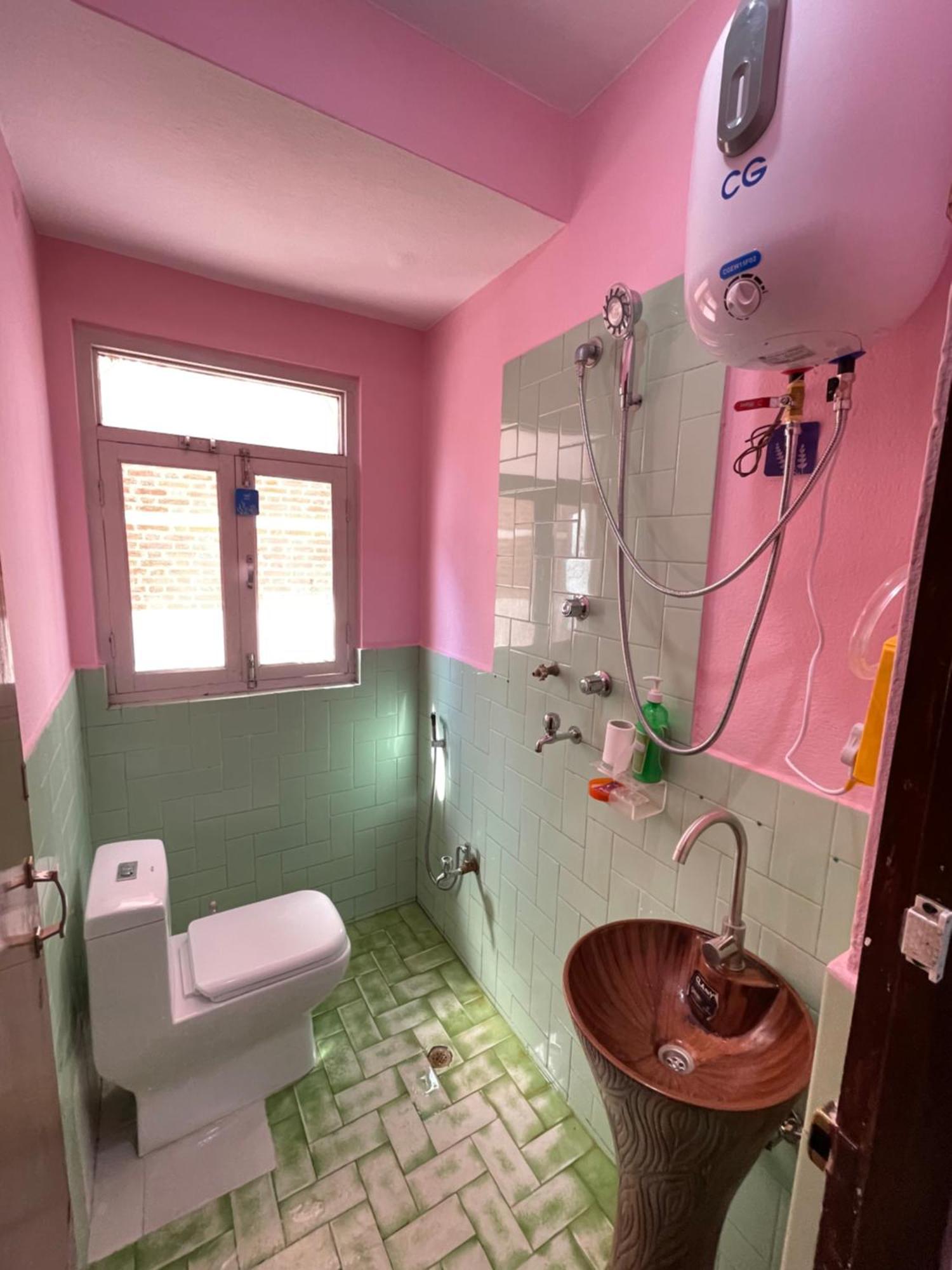 Andrew Home Kathmandu Ngoại thất bức ảnh